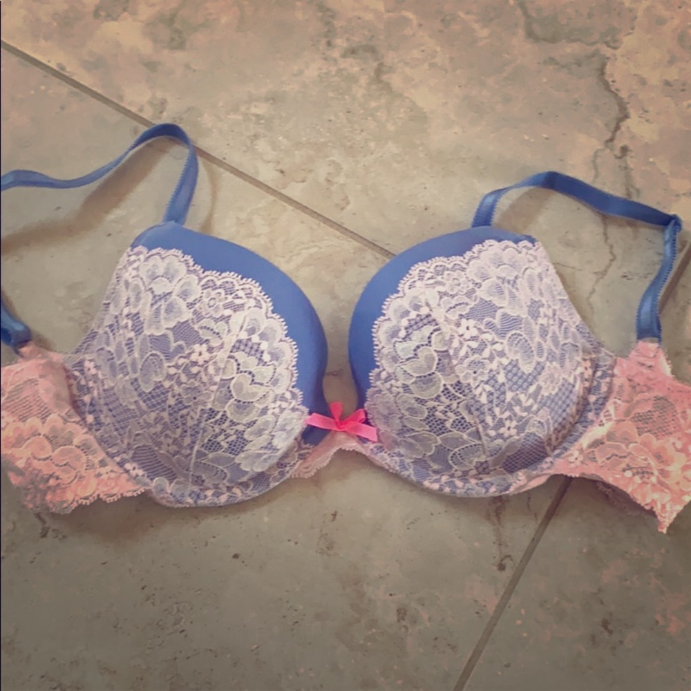 Victoria’s Secret dream angels push up bra 34C